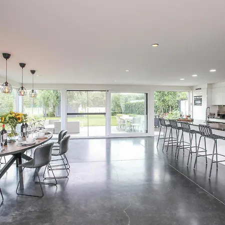 4 Bedroom Awesome In Holiday home